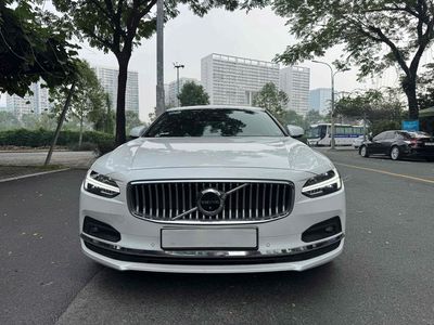 Volvo S90 Inscription LWB B6 AWD 2022 46.000km. Mua bán Ô tô tại Quận 7 Tp Hồ Chí Minh được đăng bởi Hoàng Thọ