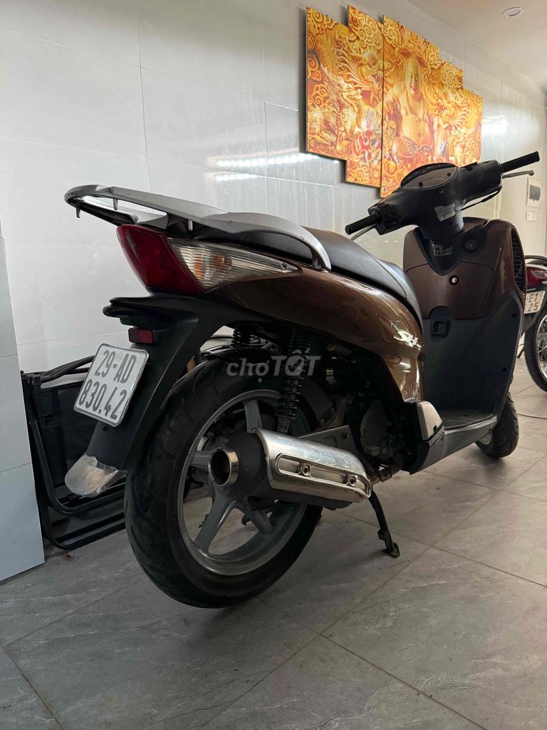 Хонда SH 150i импортная коричневая
