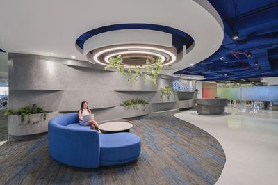 NV TƯ VẤN SỮA TẠI VĂN PHÒNG TP. HCM