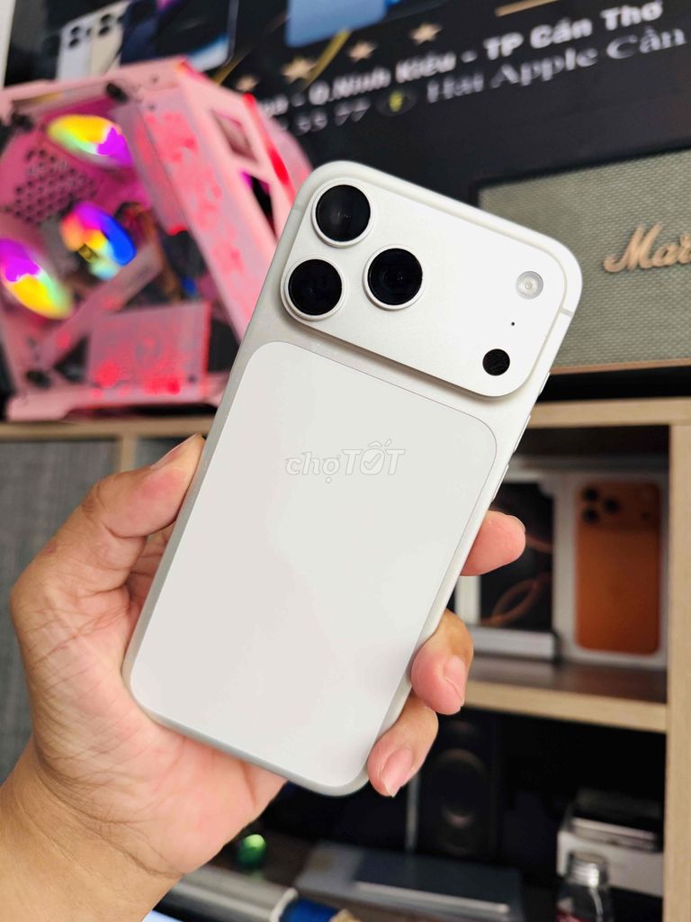 Apple iPhone 17 Promax 256GB Mỹ 5G 99%. Mua bán Điện thoại tại Quận Ninh Kiều Cần Thơ được đăng bởi HẢI APPLE CẦN THƠ hình 1