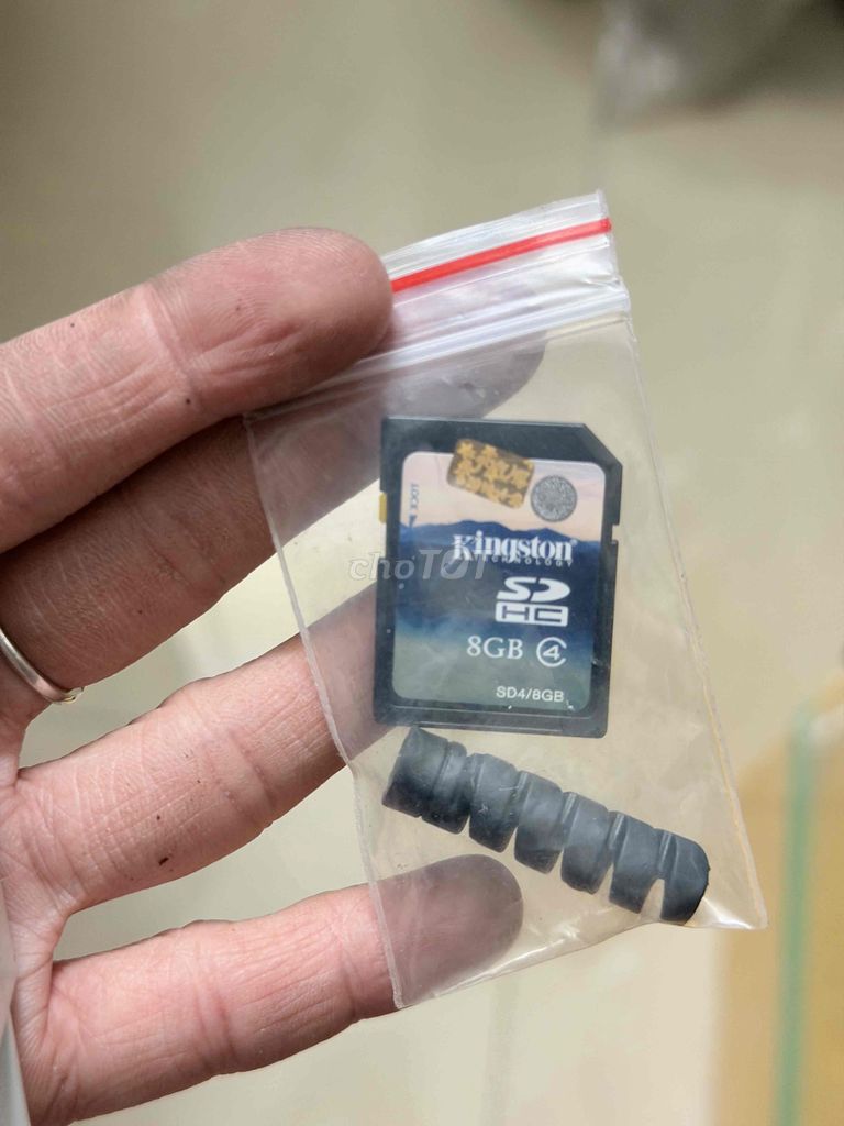 Thẻ nhớ Kingston 8GB. Mua bán Phụ kiện (Màn hình, Chuột...) tại Quận Bình Tân Tp Hồ Chí Minh được đăng bởi Trà My hình 1