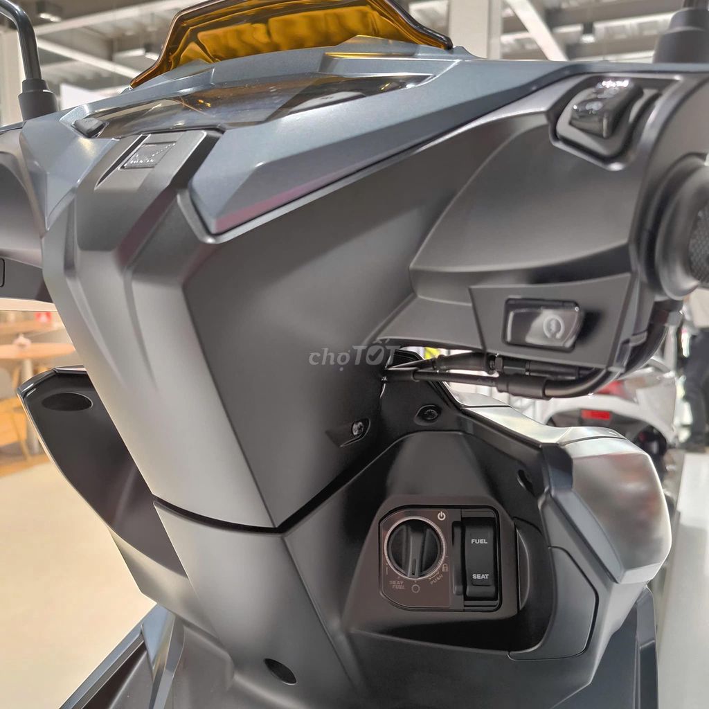 Air Blade 160cc phiên bản đặc biệt ABS_Ưu đãi tốt. Mua bán Xe máy tại Quận 10 Tp Hồ Chí Minh được đăng bởi Head Phát Tiến hình 5