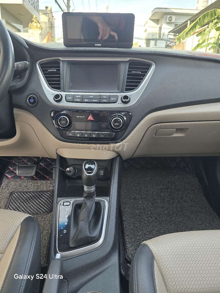 Hyundai Accent 2018 ATH Trắng. Mua bán Ô tô tại Quận Bình Tân Tp Hồ Chí Minh được đăng bởi Trần quang thiện  hình 11