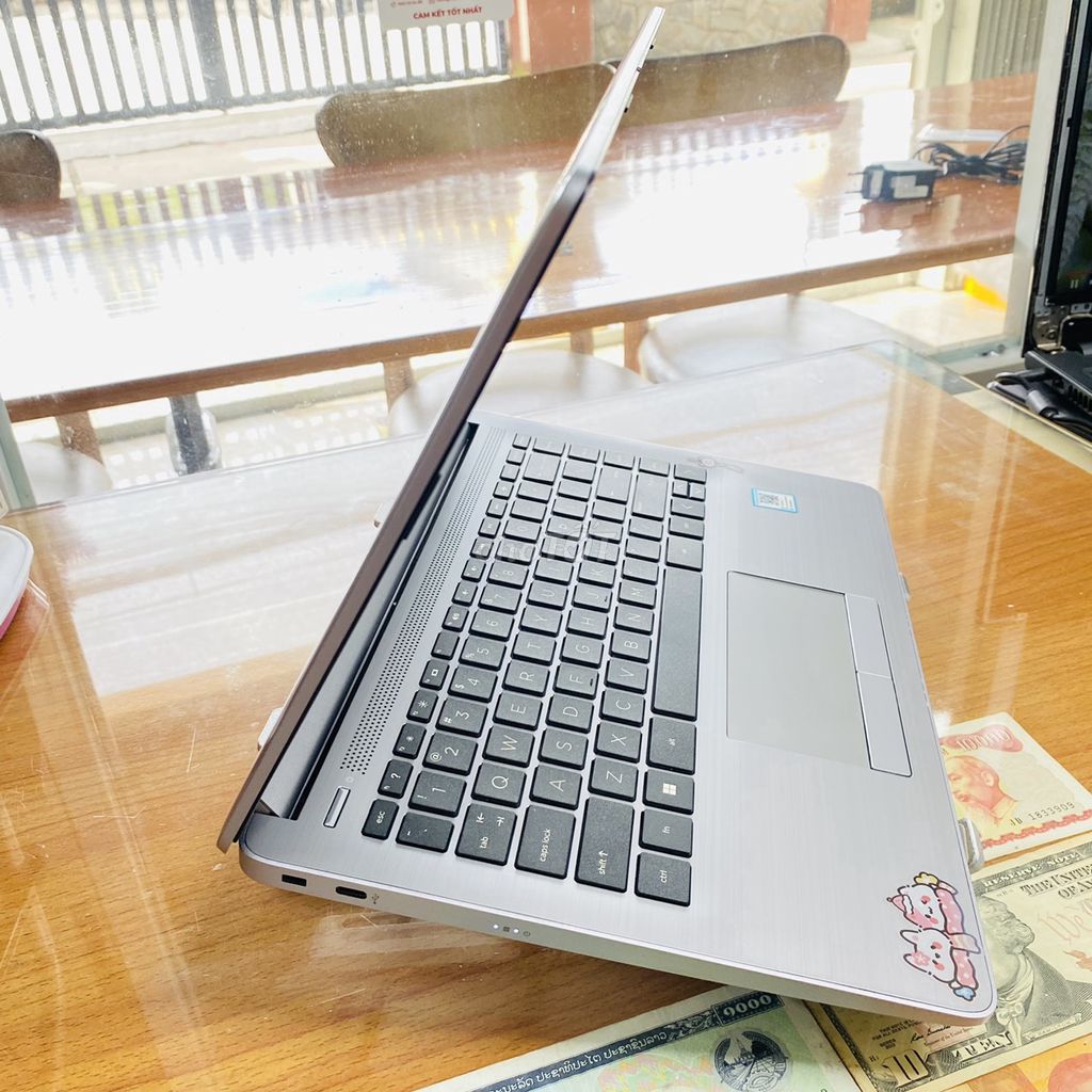HP NOTEBOOK 14- 245-G9 R5-5625U-8GB-512GB-Win11. Mua bán Laptop tại Quận Ninh Kiều Cần Thơ được đăng bởi Võ Diện hình 4