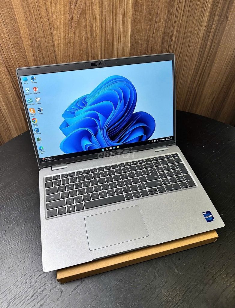 Dell Latitude 5540 i7 1370P 16GB/256GB 15.6 inch FullHD IPS Xám. Mua bán Laptop tại Thành phố Thủ Đức Tp Hồ Chí Minh được đăng bởi Hội Đồ Điện Tử hình 1