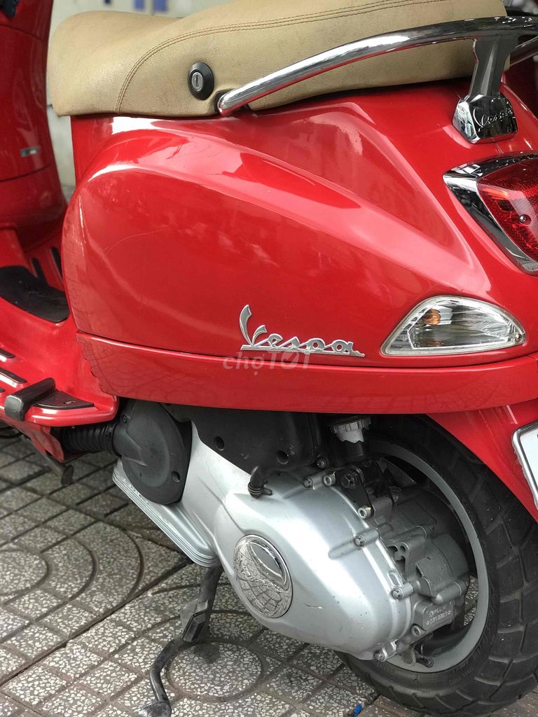 VESPA LX125 ie 3V 2013 BSTP - Y HÌNH - GÓP ĐƯA 0đ. Mua bán Xe máy tại Quận 8 Tp Hồ Chí Minh được đăng bởi XE MÁY NGUYỄN MINH SƠN hình 6