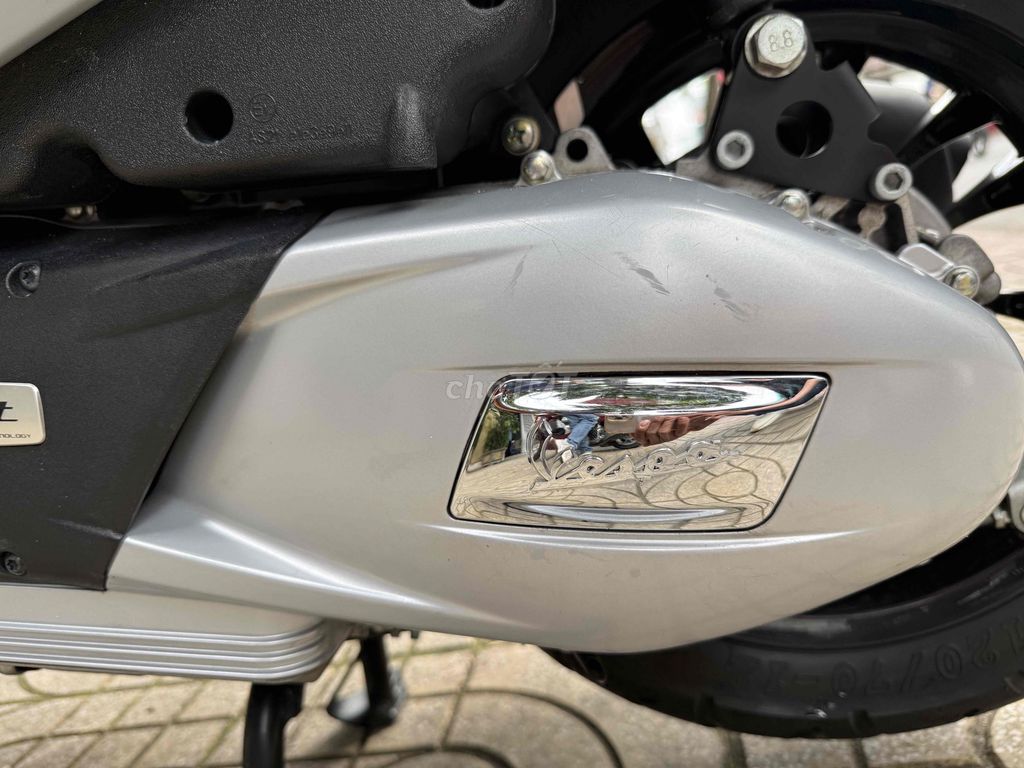 Piaggio Vespa Sprint 125 2022 Xám xi măng 4119 km. Mua bán Xe máy tại Quận Tân Phú Tp Hồ Chí Minh được đăng bởi trọng đức  hình 18