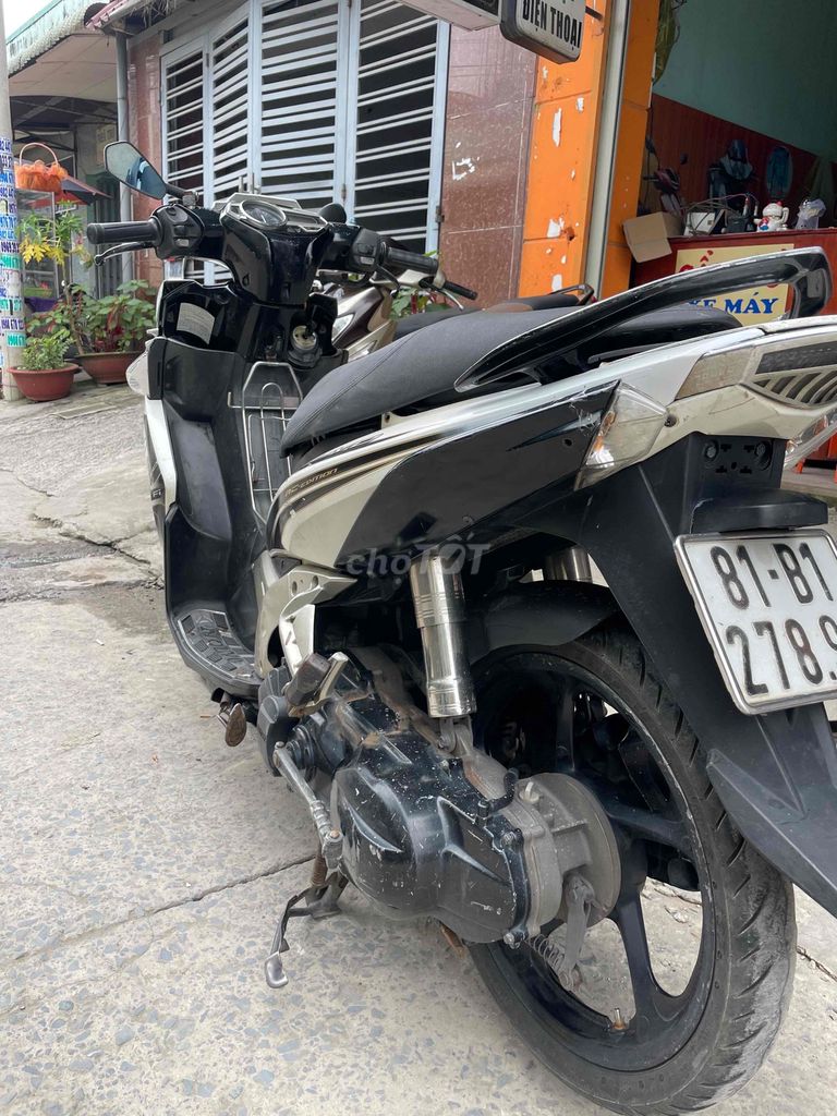 Yamaha Nouvo 5 Fi Trắng đen máy êm B81. Mua bán Xe máy tại Huyện Đức Hòa Long An được đăng bởi XE MÁY CŨ LONG AN hình 3