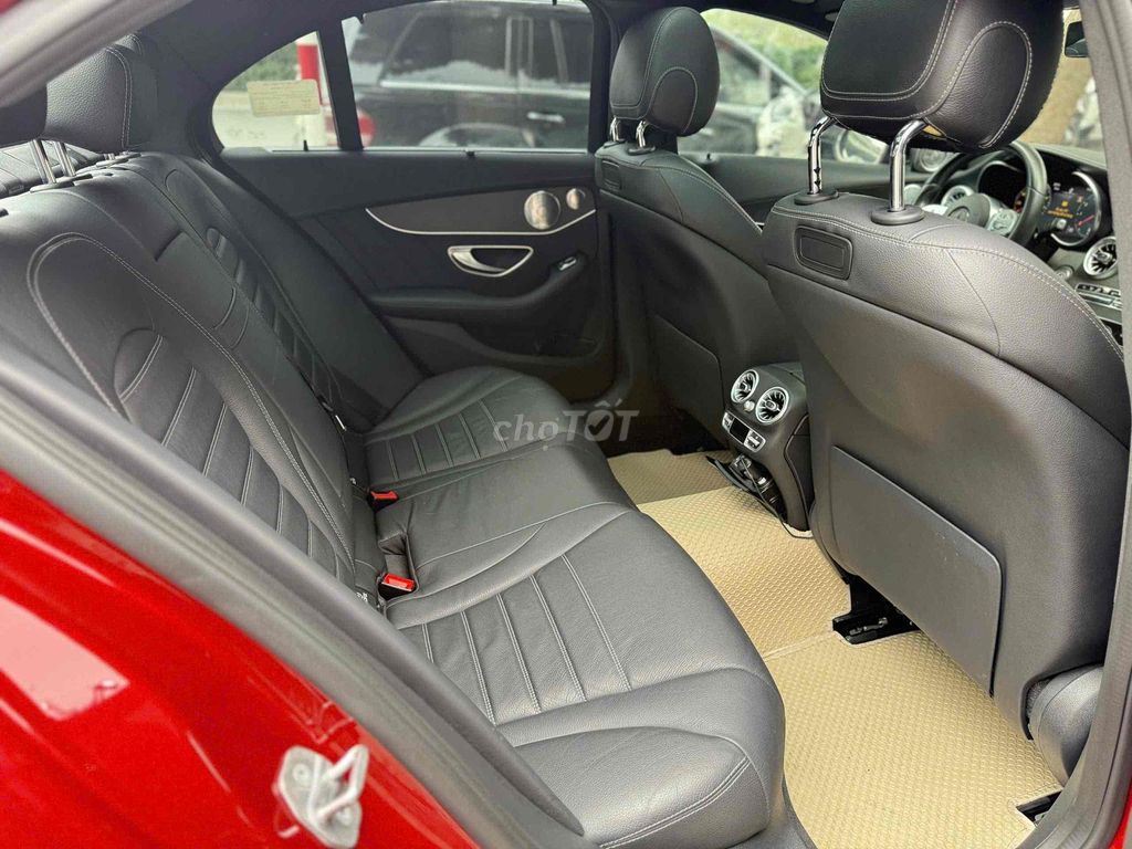 Mercedes-Benz C300 2020 Đỏ 50.000 km
