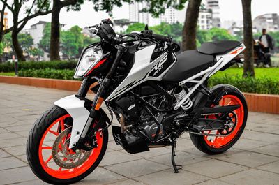 THANH MOTOR Cần bán KTM Duke 200 12/2023. Mua bán Xe máy tại Quận Hoàng Mai Hà Nội được đăng bởi Lê Chí Thanh
