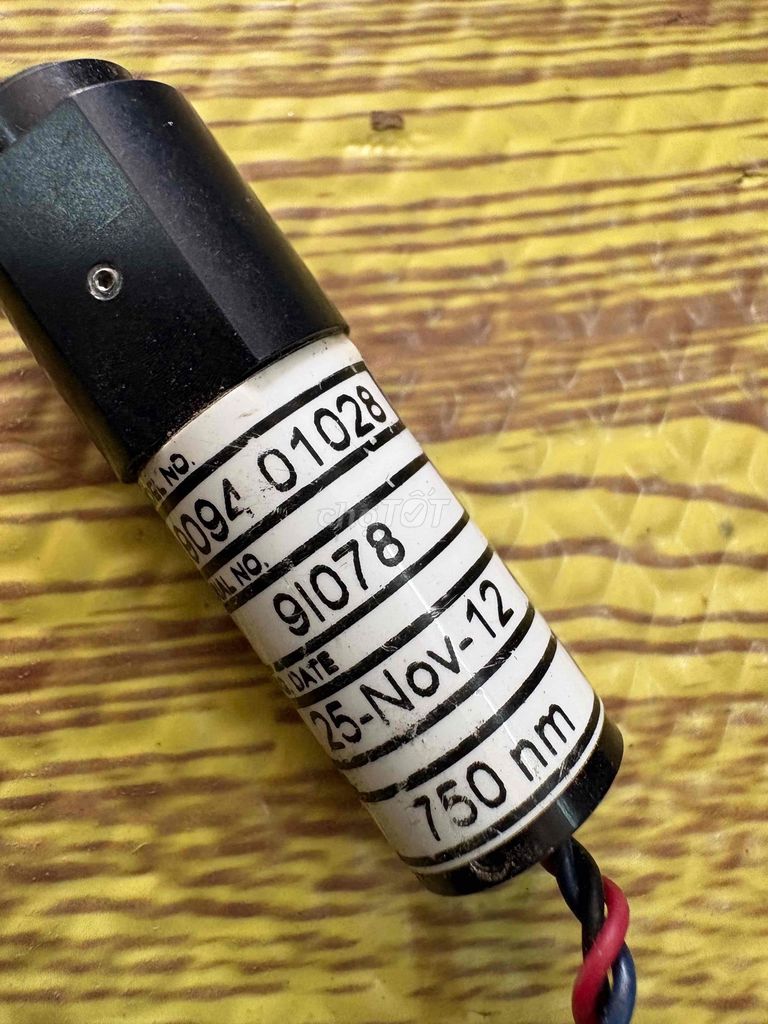Cảm biến laser 750 nm công nghiệp Đen. Mua bán Đồ chuyên dụng, Giống nuôi trồng tại Quận Sơn Trà Đà Nẵng được đăng bởi HƯƠNG GIANG hình 1
