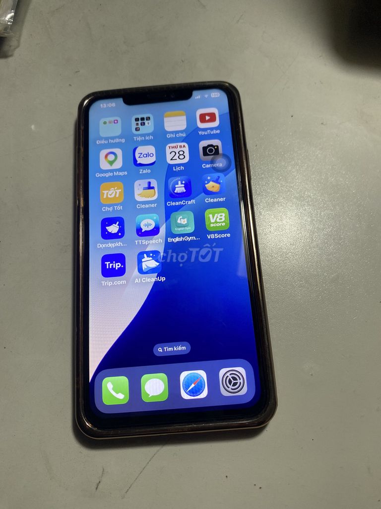 Apple iPhone XS Max Vàng đồng Đã sử dụng. Mua bán Điện thoại tại Thành phố Biên Hòa Đồng Nai được đăng bởi Việt Cường hình 1