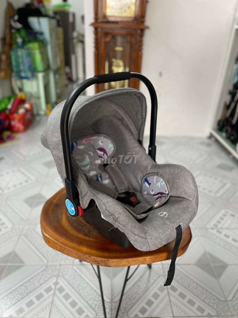 Nôi xách tay ô tô Zaracos. Mua bán Mẹ và bé tại Quận 10 Tp Hồ Chí Minh được đăng bởi Anh Dũng hình 1