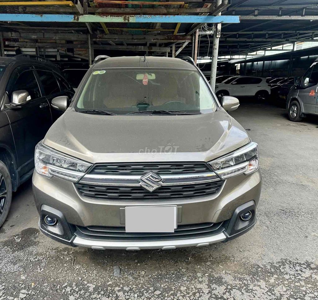 Suzuki XL7 2020 7 мест коричневый