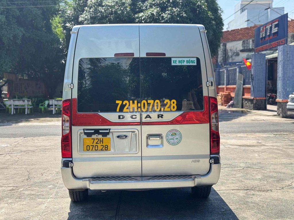 Ford Transit 2014 Limousine 10 ghế. Mua bán Ô tô tại Quận 12 Tp Hồ Chí Minh được đăng bởi a trung hình 6