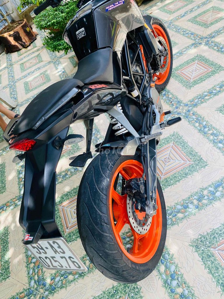 KTM duke 200. Mua bán Xe máy tại Thành phố Bến Tre Bến Tre được đăng bởi Truong Đăng hình 4