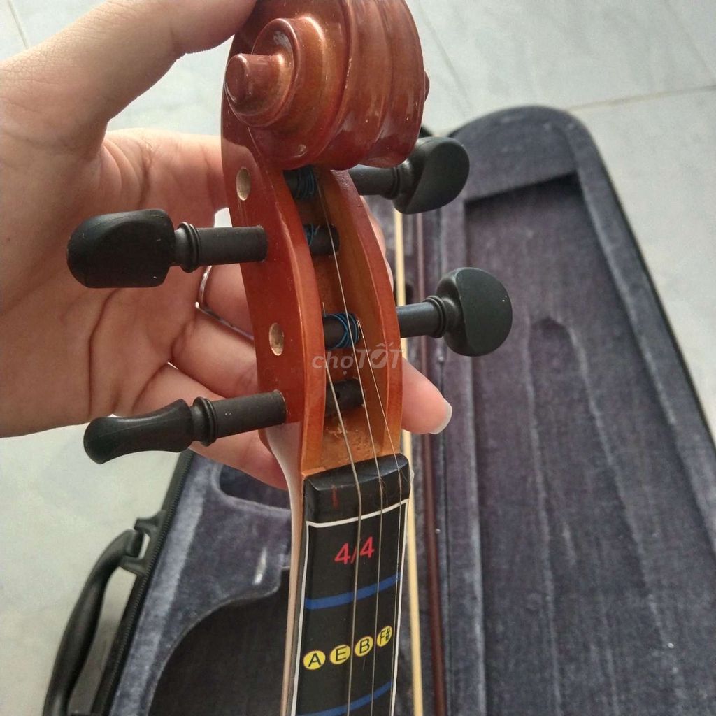 Đàn Violin OmeBo 4/4 Mới. Mua bán Nhạc cụ tại Thành phố Ngã Bảy Hậu Giang được đăng bởi Phạm Thị Mỹ Linh  hình 1