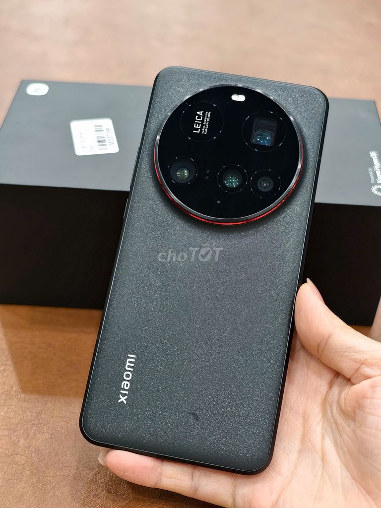 Xiaomi 15 Ultra bản nội địa 12-256gb Đen Fullbox. Mua bán Điện thoại tại Quận Đống Đa Hà Nội được đăng bởi Hn Store hình 1