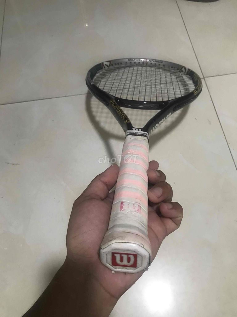 Vợt tennis Wilson Đen Đã sử dụng. Mua bán Đồ thể thao, Dã ngoại tại Quận 7 Tp Hồ Chí Minh được đăng bởi Son hình 1