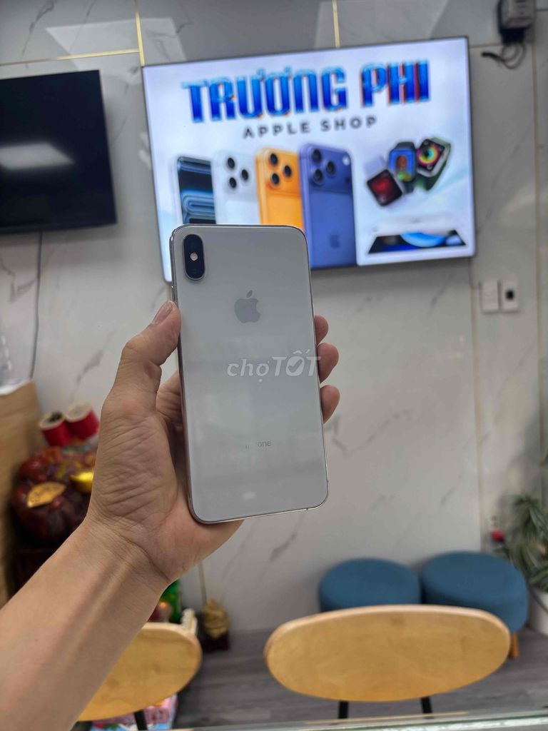Apple iPhone XS Max 256GB Bạc Like New. Mua bán Điện thoại tại Quận Sơn Trà Đà Nẵng được đăng bởi Diễm Diễm hình 1