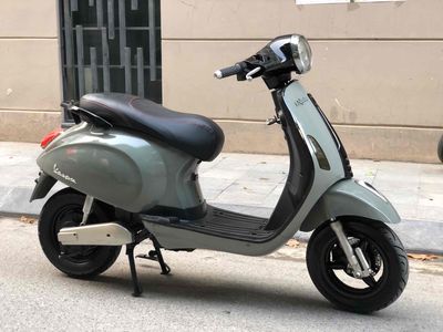 Xe máy điện Vespa màu Xám. Mua bán Xe điện tại Quận Nam Từ Liêm Hà Nội được đăng bởi Duy Hưng