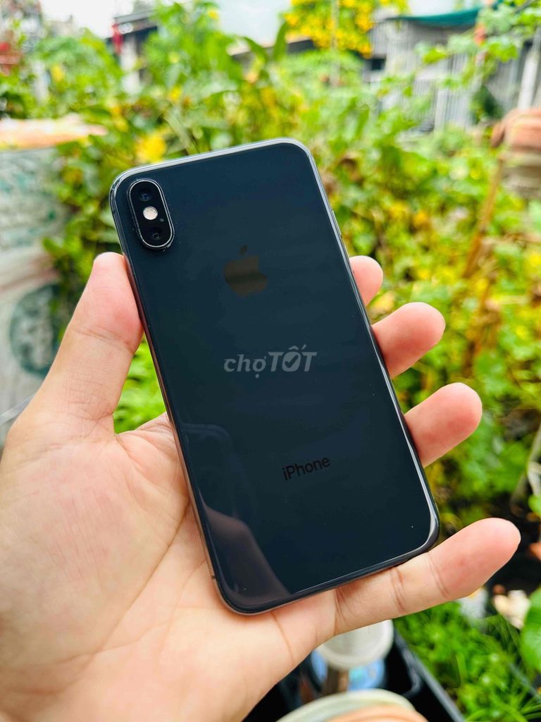 Apple iPhone XS 64GB Đen máy đẹp zin. Mua bán Điện thoại tại Quận 12 Tp Hồ Chí Minh được đăng bởi Nguyễn Văn Vang hình 1