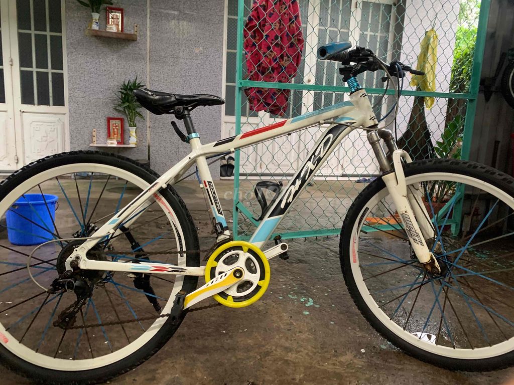 xe đạp thể thao khung nhôm. Mua bán Xe đạp tại Huyện Cần Giuộc Long An được đăng bởi quytruong hình 2