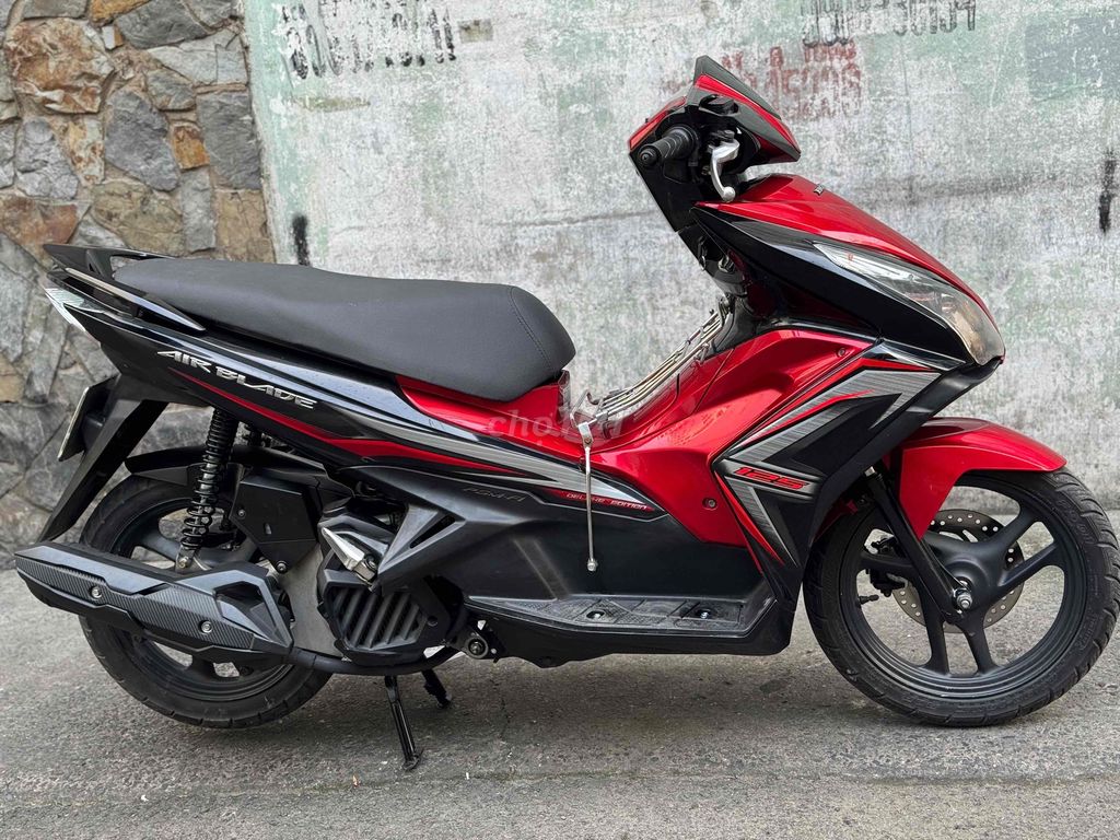 Air Blade khoá lớn bstp chính chủ. Mua bán Xe máy tại Quận Phú Nhuận Tp Hồ Chí Minh được đăng bởi Mua xe củ giá cao hình 2