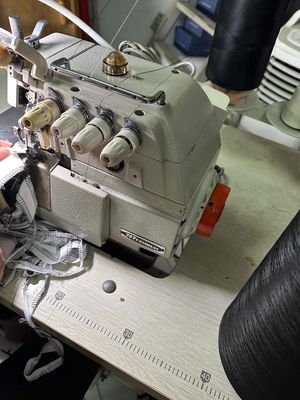 máy vắt sổ 4 chỉ SIRUBA đài loan chính hãng. Mua bán Đồ chuyên dụng, Giống nuôi trồng tại Quận 12 Tp Hồ Chí Minh được đăng bởi Kiên Liên