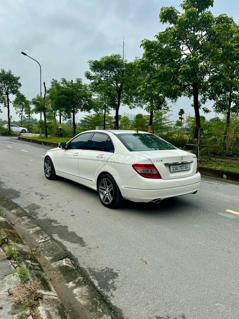 Mercedes-Benz C300Trắng Tự động. Mua bán Ô tô tại Huyện Đông Anh Hà Nội được đăng bởi vương văn chung  hình 6