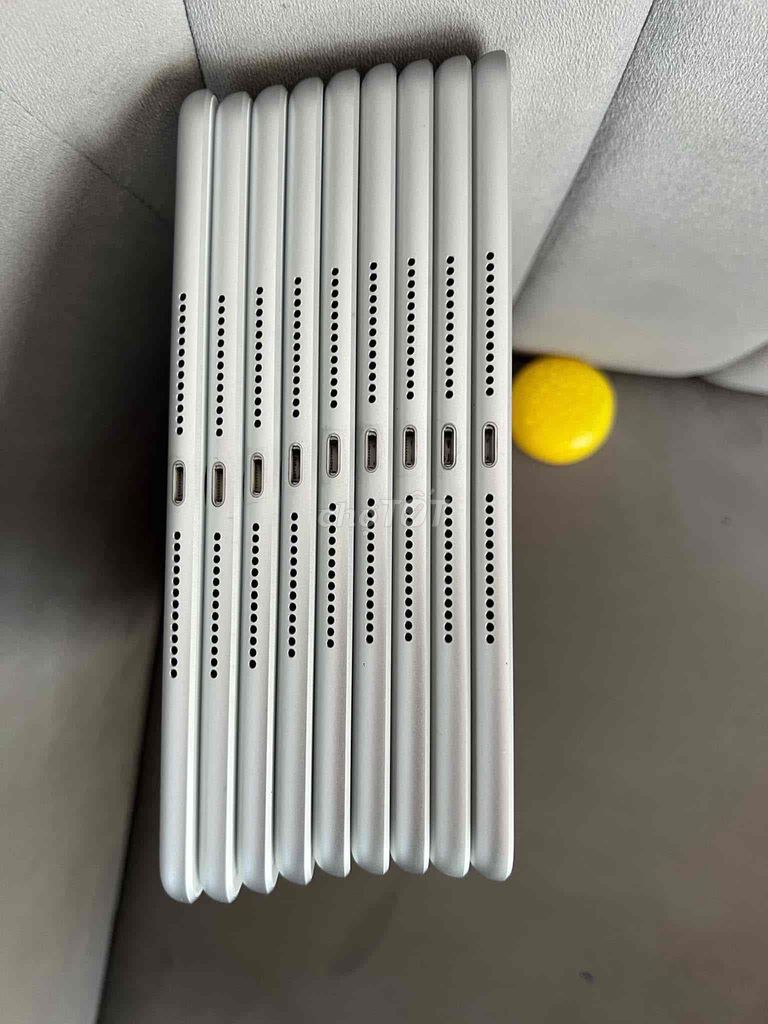 Trả Góp - Cà Thẻ Gen 6 32/128Gb 4G/wifi Siêu Rẻeee. Mua bán Máy tính bảng tại Quận 1 Tp Hồ Chí Minh được đăng bởi Lư Quốc Thông hình 6