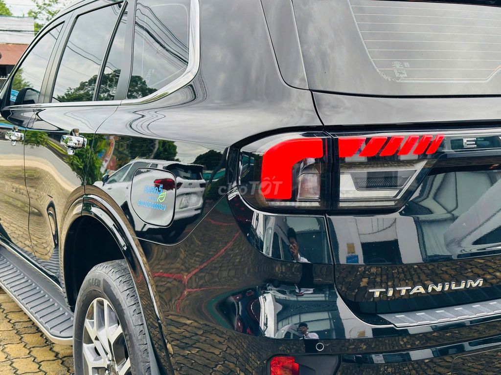 Ford Everest 2022 Titanium 2.0L 4x2 AT - 27000 km. Mua bán Ô tô tại Huyện Hòa Thành Tây Ninh được đăng bởi Hồ Huỳnh Cẩm Nhung hình 11