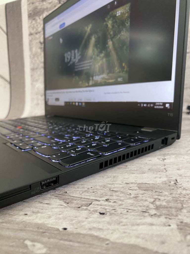 Thinkpad T15 Gen 1 máy đẹp,I7 10610U,FHD,phím số