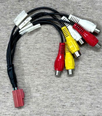 sợi cable audio như trên hình. Mua bán Phụ kiện (Màn hình, Chuột...) tại Quận Phú Nhuận Tp Hồ Chí Minh được đăng bởi hoa le 2