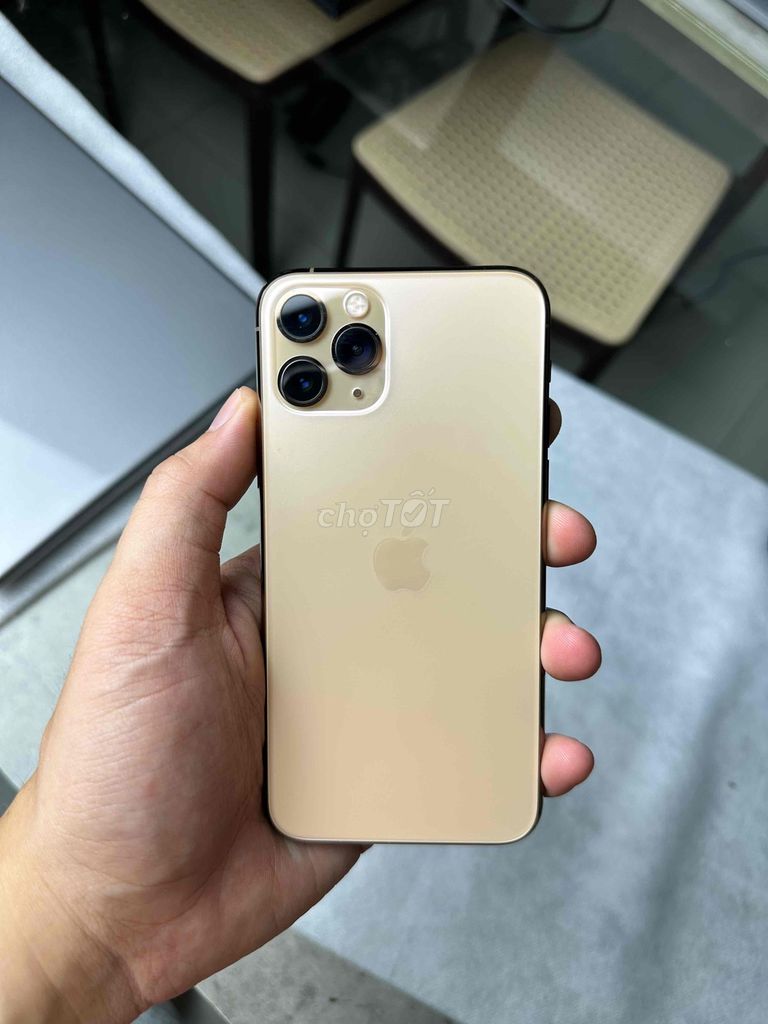 iPhone 11 Pro 64GB Quốc tế gold đẹp 99%. Mua bán Điện thoại tại Quận Ninh Kiều Cần Thơ được đăng bởi Laptop Macbook Gaming Văn phòng hình 1