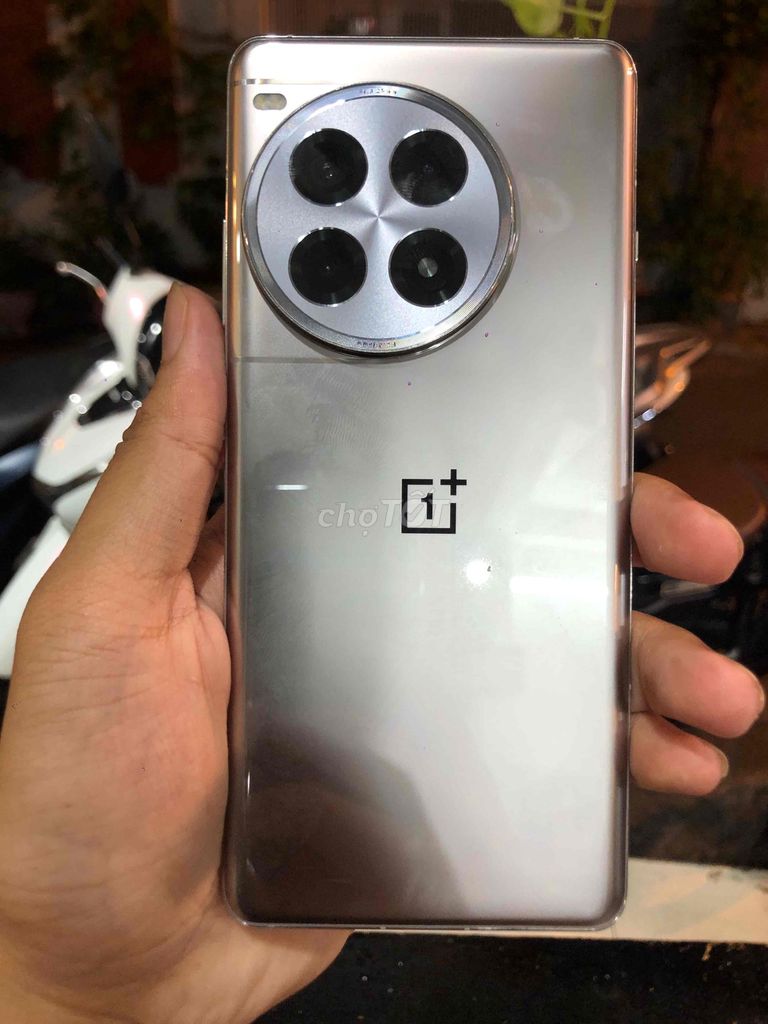 OnePlus Ace 3 Pro 12GB/256GB Bạc Snapdragon 8 Gen. Mua bán Điện thoại tại Quận Tân Bình Tp Hồ Chí Minh được đăng bởi Tony Chung Q10 Q11 hình 1