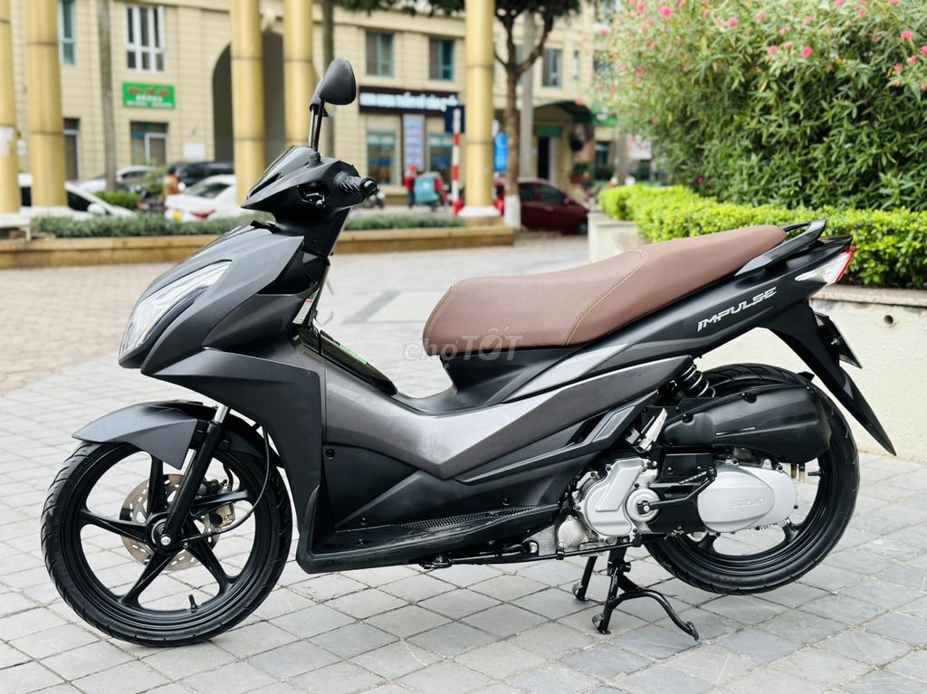 SUZUKI IMPULSE 125 FI  ĐEN SẦN ĐỜI CHÓT XE ĐẸP2023. Mua bán Xe máy tại Quận Cầu Giấy Hà Nội được đăng bởi TRÍ KIÊN hình 2