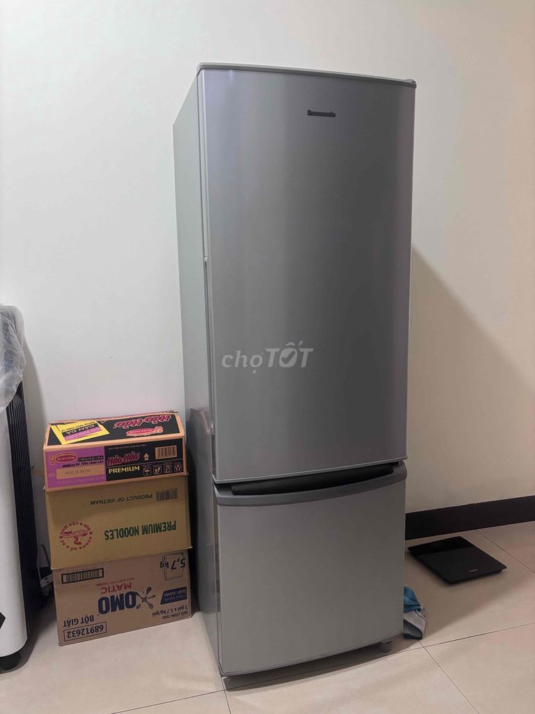 BÁN TỦ LẠNH PANASONIC 263L CÒN DÙNG TỐT. Mua bán Tủ lạnh tại Quận Cẩm Lệ Đà Nẵng được đăng bởi Tên chưa cung cấp hình 1