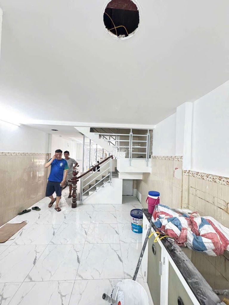 Аренда · 2 комн. · 32 м² · Huyện Bình Chánh, ул. Đường Phạm Hùng