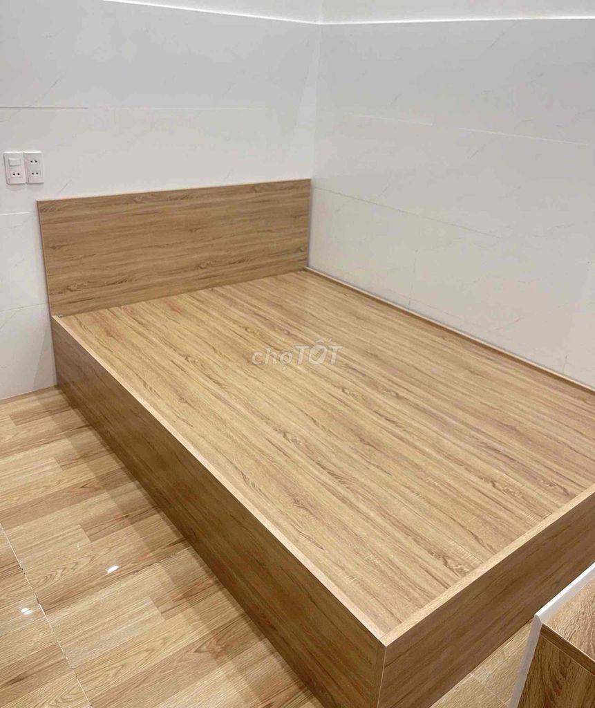 Giường ngủ 1m6x2m. Mua bán Giường, chăn ga gối nệm tại Quận Thanh Khê Đà Nẵng được đăng bởi Huỳnh Thị Thúy Loan hình 1