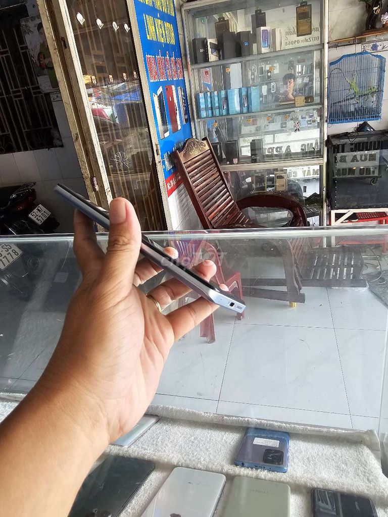 ViVo IQ007 ram 12/256 màu xanh nhạt. Mua bán Điện thoại tại Huyện Củ Chi Tp Hồ Chí Minh được đăng bởi nguyễn quốc Thắng hình 4