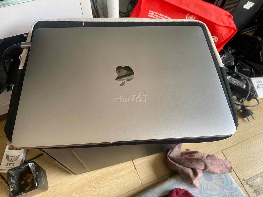 xác MacBook pro 2016