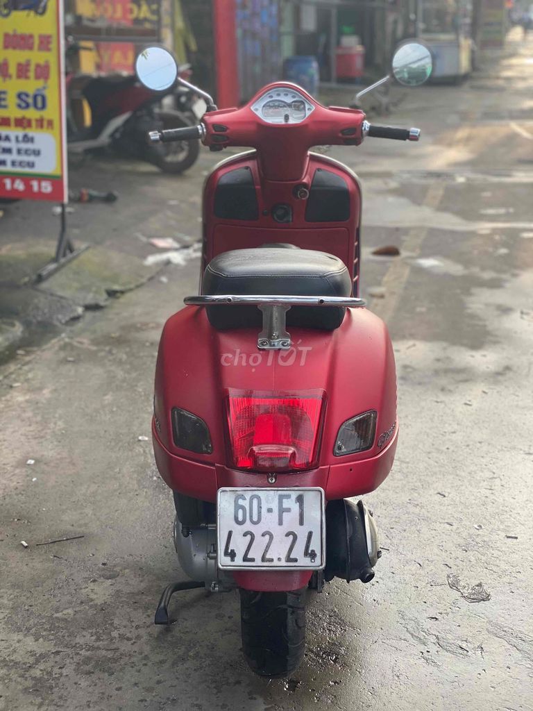 BÁN XE VESPA GTS. XE RẤT ĐẸP. BS 60 42224. Mua bán Xe máy tại Thành phố Thủ Đức Tp Hồ Chí Minh được đăng bởi Xe Máy Quốc Hằng góp 0 đồng hình 6