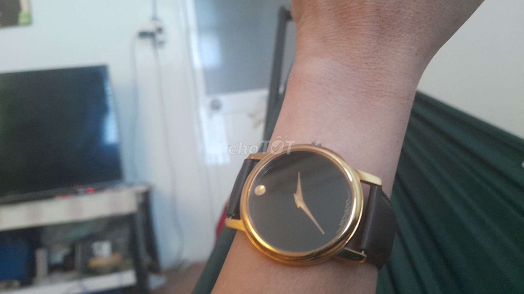 Đồng hồ Movado Kính sapphire Vàng Đen. Mua bán Đồng hồ tại Huyện Đức Hòa Long An được đăng bởi trần văn ngọc bảo hình 1