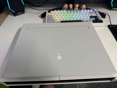 Dell alienware x14 R1 fullbox mới 98%. Mua bán Laptop tại Quận Gò Vấp Tp Hồ Chí Minh được đăng bởi Huỳnh Trấn Điền