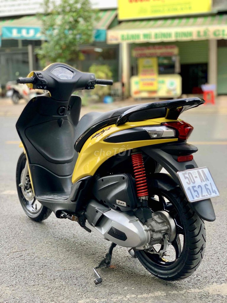 🔥Piaggio Liberty 125 ABS 2021 vàng chính chủ BSTP🔥. Mua bán Xe máy tại Thành phố Thủ Đức Tp Hồ Chí Minh được đăng bởi Khương Phan hình 18