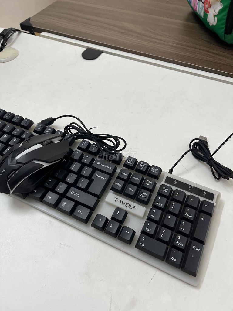 Bộ bàn phím chuột T-WOLF RGB. Mua bán Phụ kiện (Màn hình, Chuột...) tại Thành phố Tây Ninh Tây Ninh được đăng bởi Khoa Tran hình 1