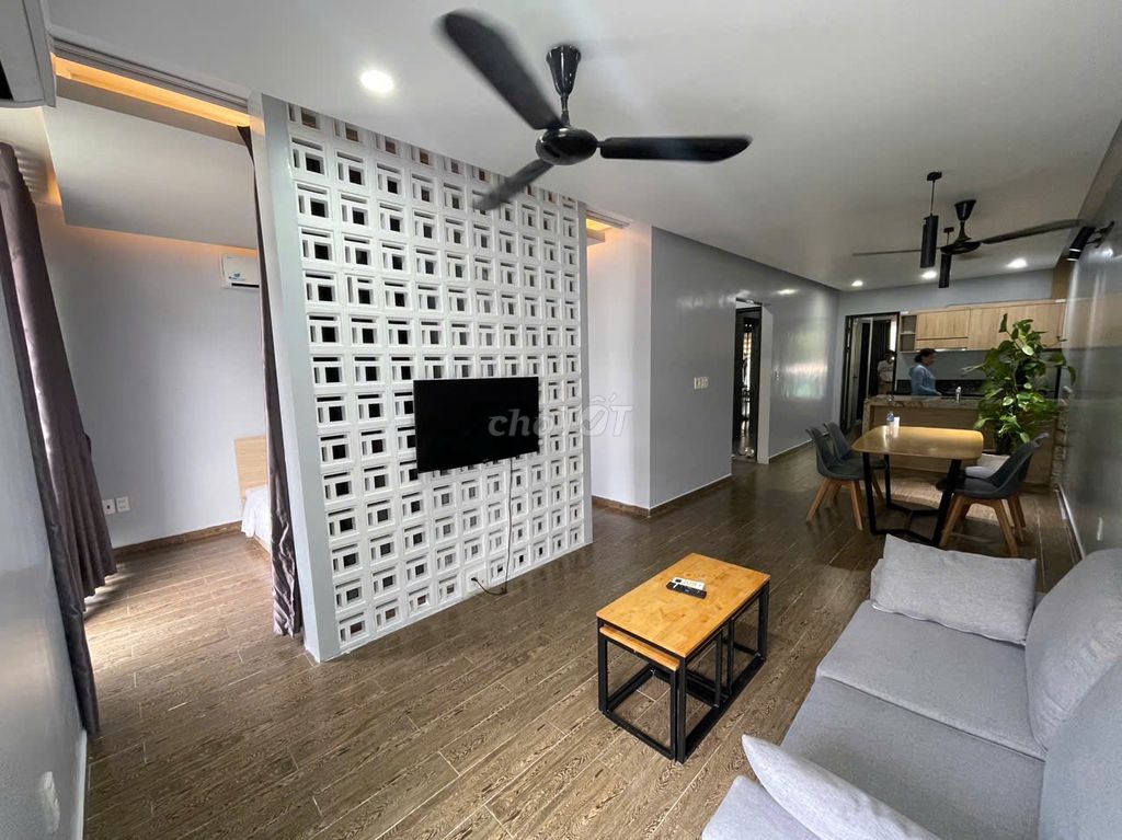 Cho thuê căn hộ cao cấp Waterfront City, 2 p.ngủ rộng rãi (80m2).