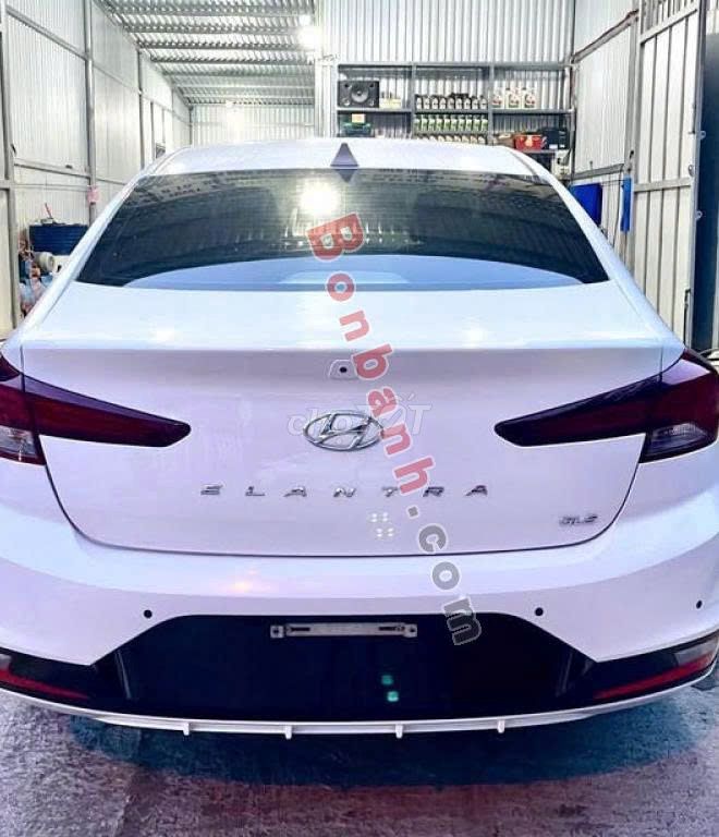 Hyundai Elantra 2.0 AT - Đời 2021. Mua bán Ô tô tại Thành phố Huế Thừa Thiên Huế được đăng bởi Cường hình 3