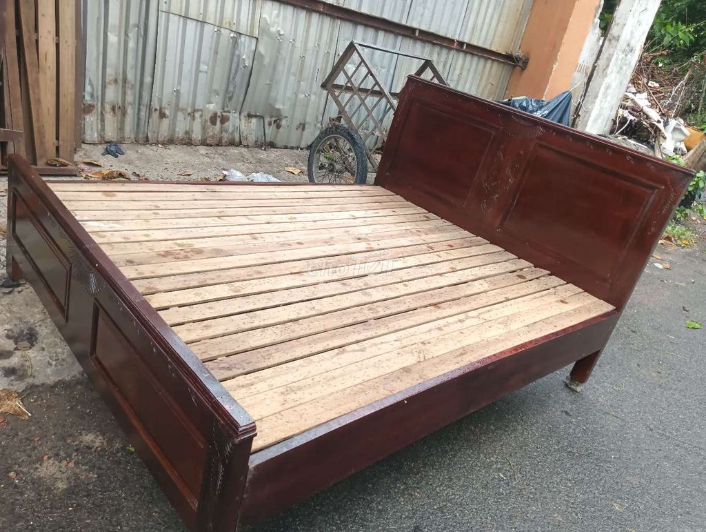 Giường ngủ Gỗ dổi Nâu 1m60 x 2m. Mua bán Giường, chăn ga gối nệm tại Quận Tân Phú Tp Hồ Chí Minh được đăng bởi tùng hình 1